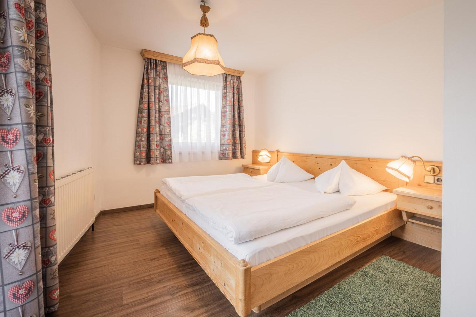 Batzenhaeusl Hotel Seefeld in Tirol Exterior photo