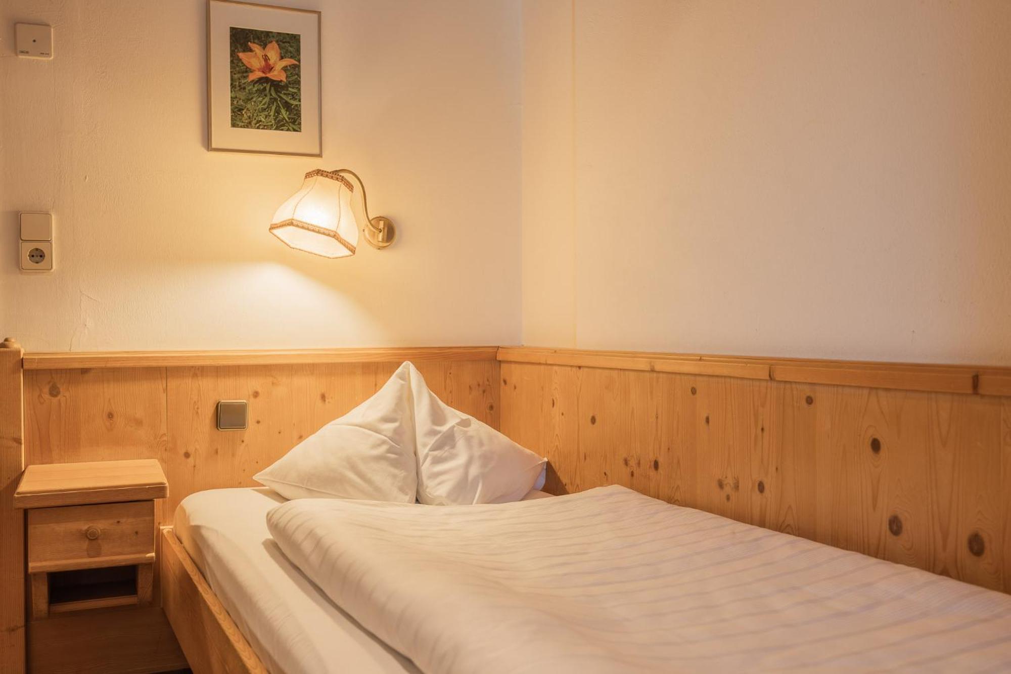 Batzenhaeusl Hotel Seefeld in Tirol Exterior photo