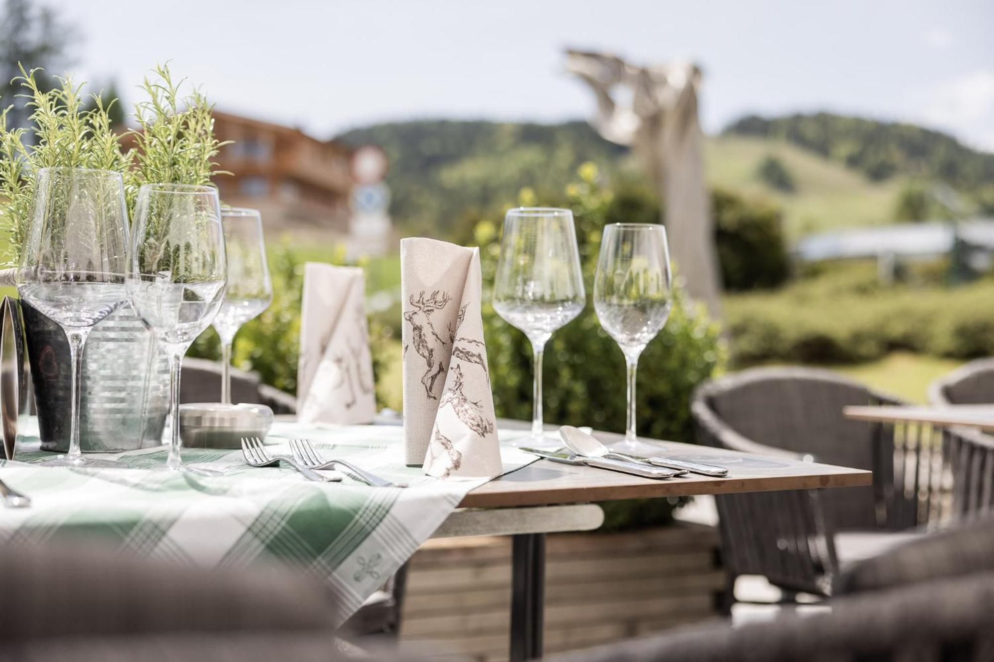 Batzenhaeusl Hotel Seefeld in Tirol Exterior photo