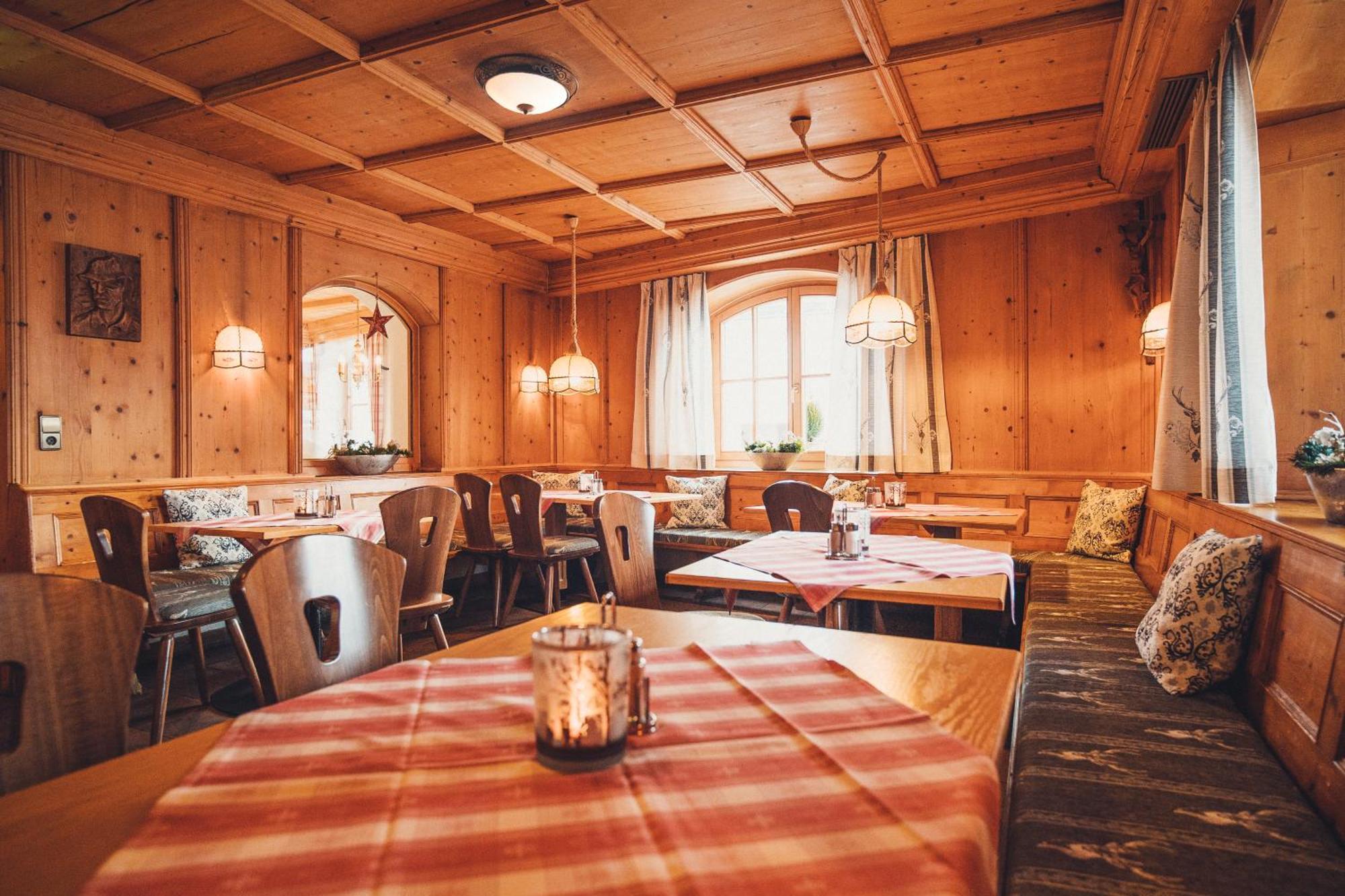 Batzenhaeusl Hotel Seefeld in Tirol Exterior photo